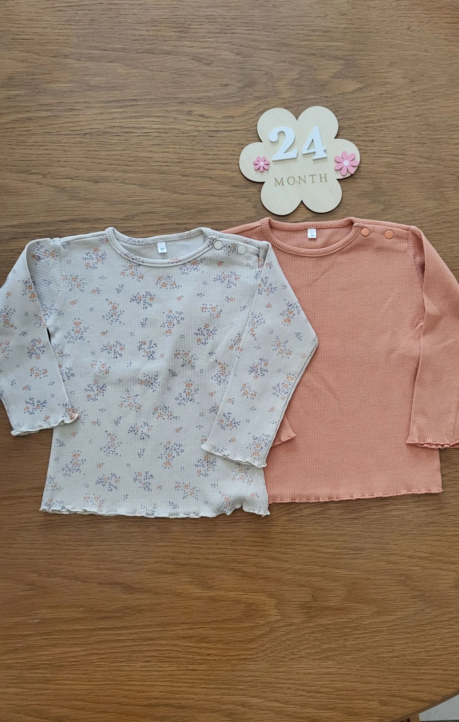 2 maillots longue manche fille 👧 24 mois
